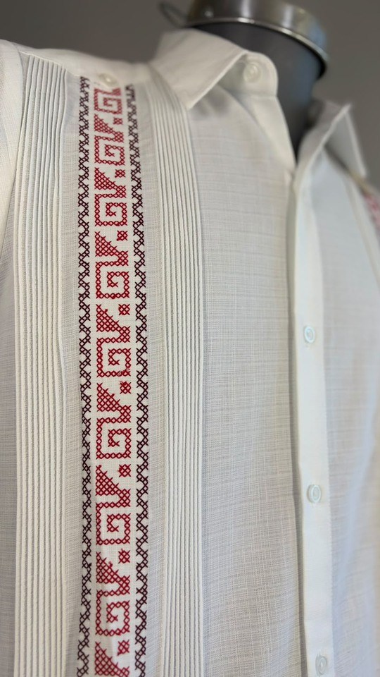 Guayabera grecas blanca - Llaguno Boutique