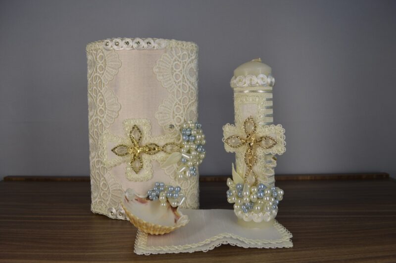Kit de baúl de bautizo con crucifijo dorado, encaje y perlas azules