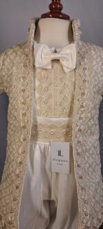Ropón Príncipe hueso con dorado - Llaguno Boutique