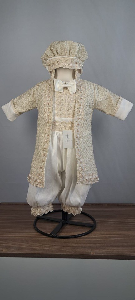 Ropón Príncipe hueso con dorado - Llaguno Boutique